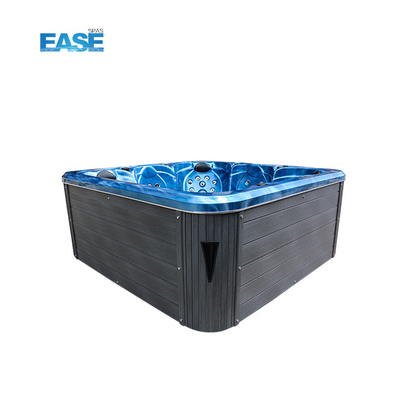 Outdoor-Weiß-Massage-Spa Whirlpool 124Pcs Gesamtstrahlgeräte 1 Liegestuhl